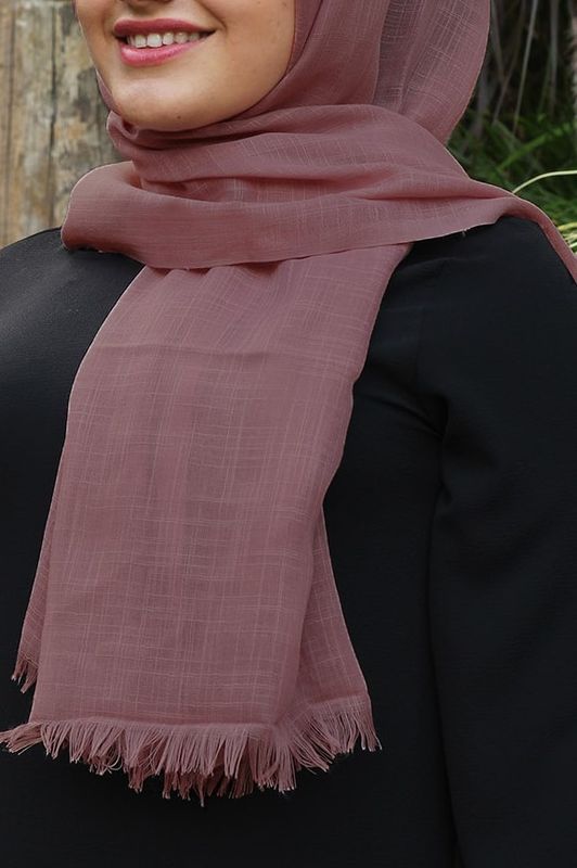 Gammelrosa Lin Hijab